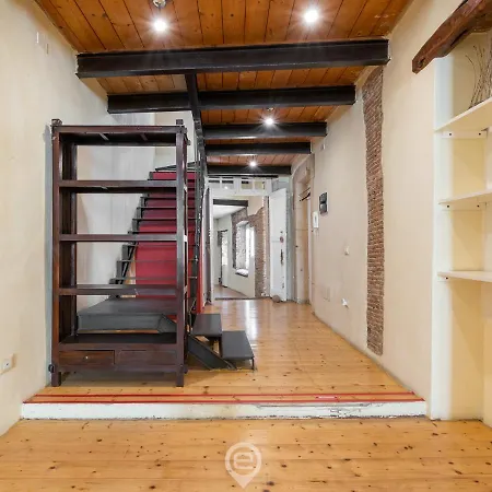 Laura's - Oldtown Apartment Cagliari