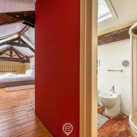 Laura's - Oldtown Apartment Cagliari